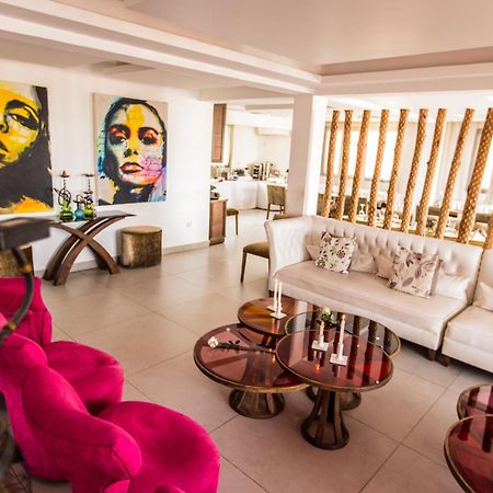 The Swiss Hotel Freetown Bagian luar foto