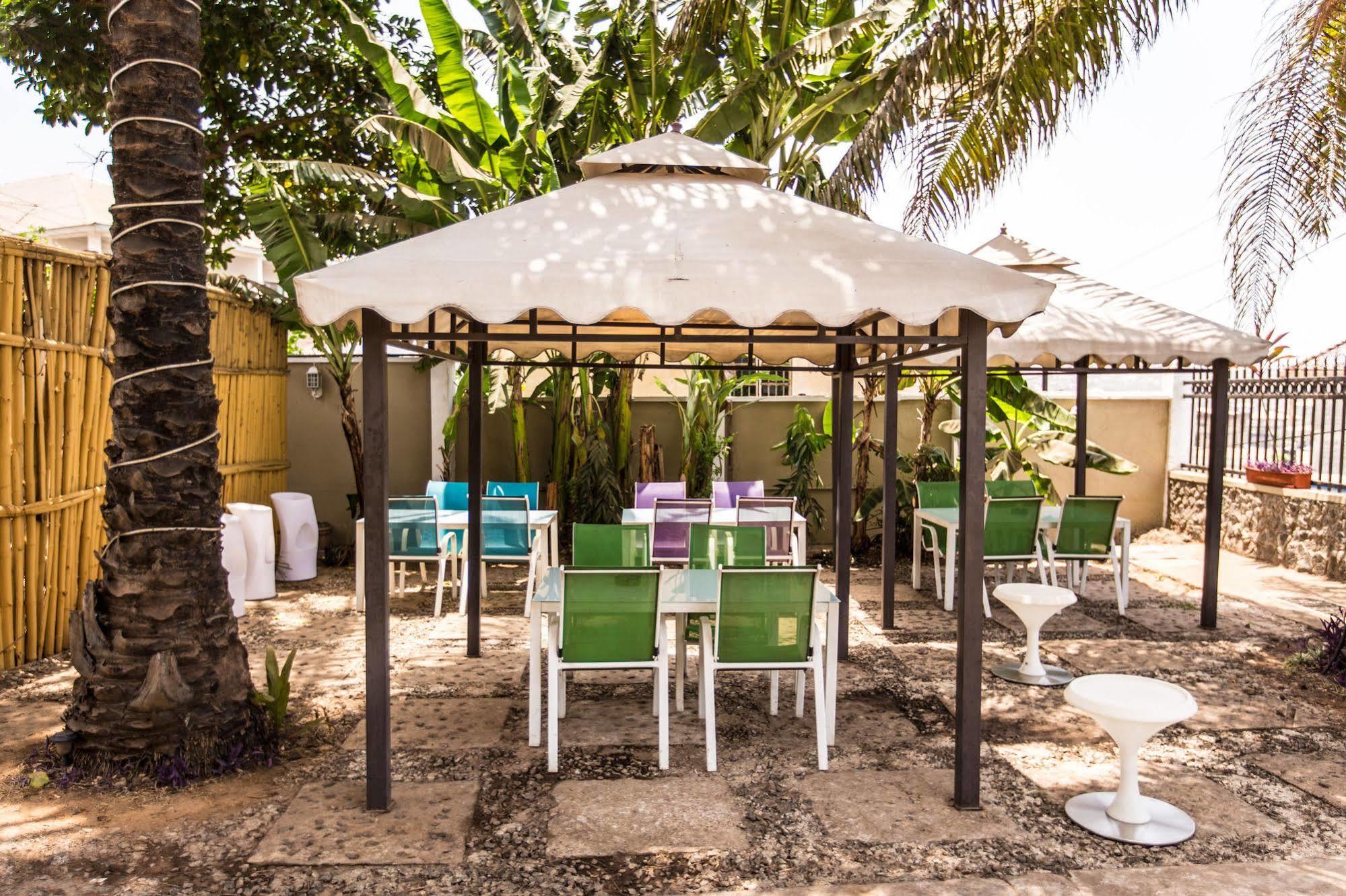 The Swiss Hotel Freetown Bagian luar foto