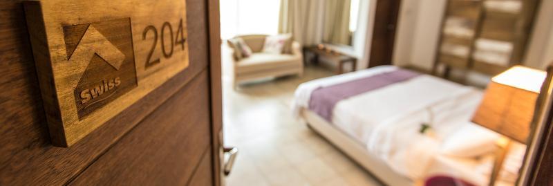 The Swiss Hotel Freetown Bagian luar foto
